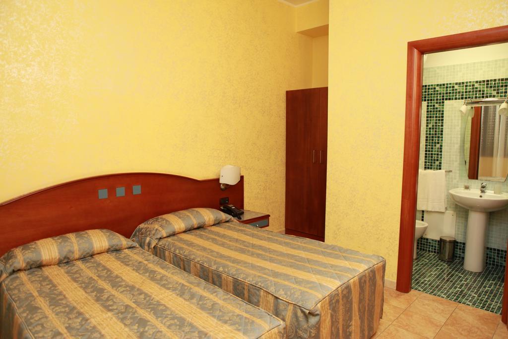 Hotel San Giuseppe - Cityhotel Catanzaro Exterior photo