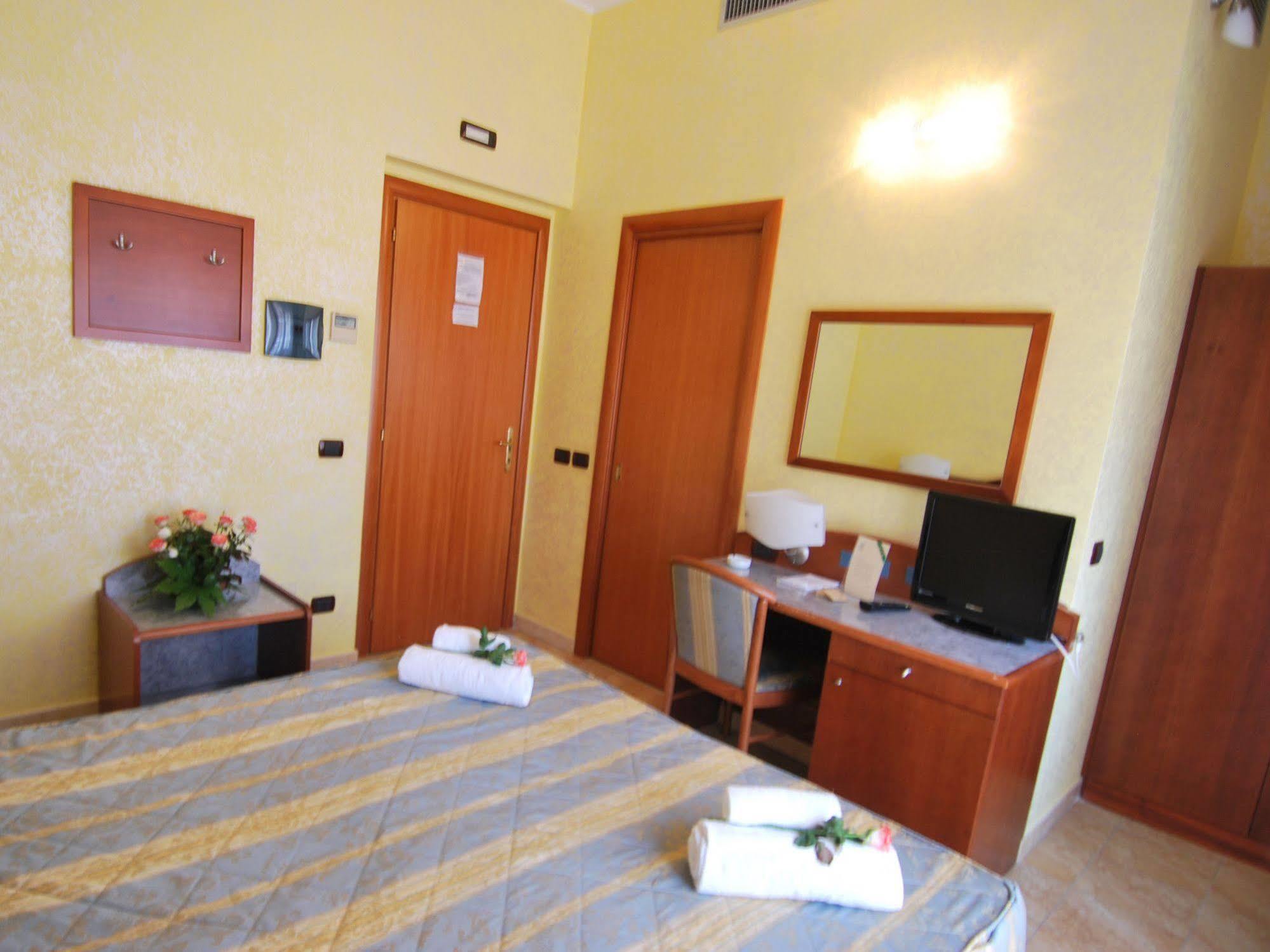 Hotel San Giuseppe - Cityhotel Catanzaro Exterior photo